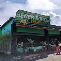 Bebek Goreng H. Slamet