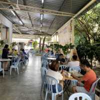 Famous old Hainan coffee shop 