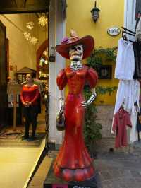 Tlaquepaque- Colorful Town in Guadalajara 