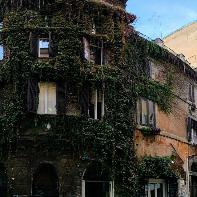 Monti & The Green in Rome Italy 🇮🇹 