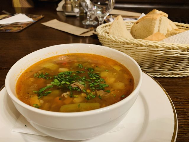 Bucharest Romania - Nicoreşti, Restaurant