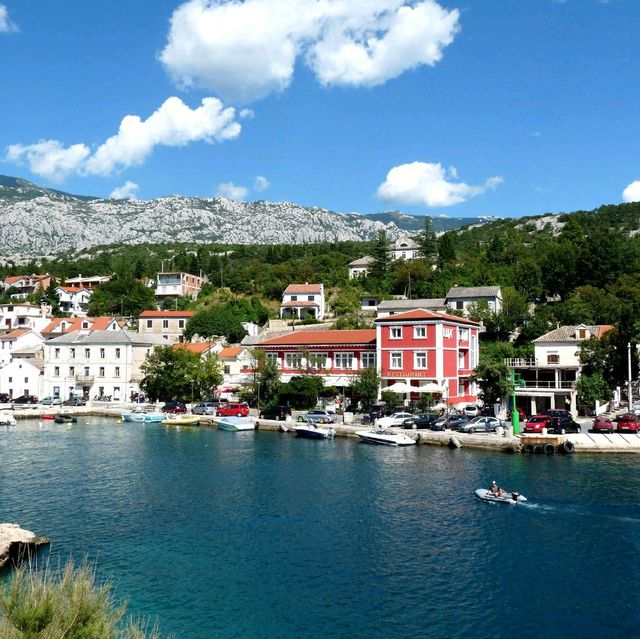 European country of islands in Balkan