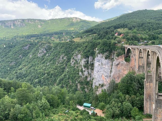 黑山景點-杜德維卡塔拉大橋