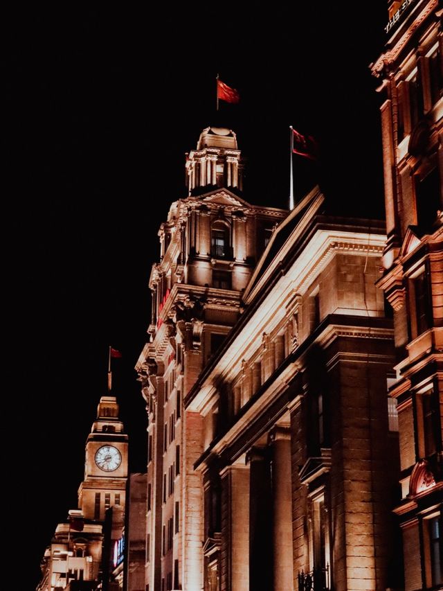 Bright, Nighttime Lights of Shanghai🌙✨