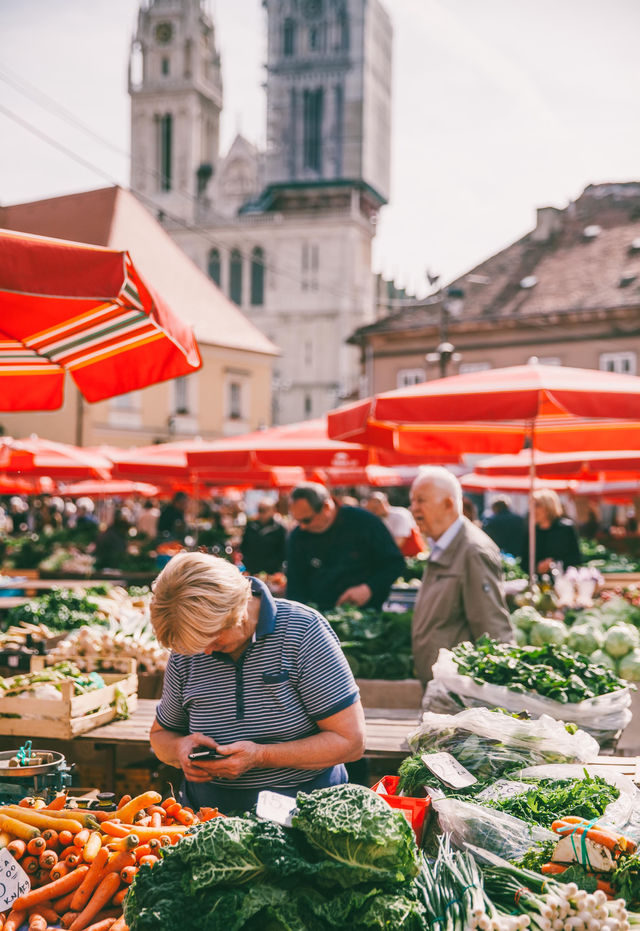 Zagreb | Matanović at Dolac Market