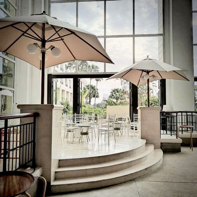 Family friendly and business travellers hotel