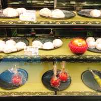 人潮🈵️🈵️ 唐吉坷德DON DON DONKI Zhongxiao Xinsheng Store DON DON DONKI 忠孝新生店