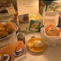 韓国/ソウル【延南洞】レモンケーキ🍋とクッキー🍪がかわいいカフェ💛