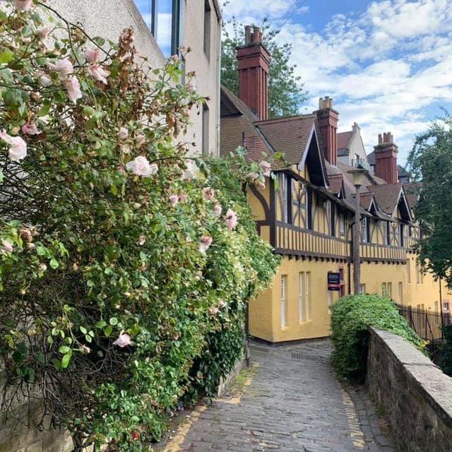 A picturesque village in Edinburgh 