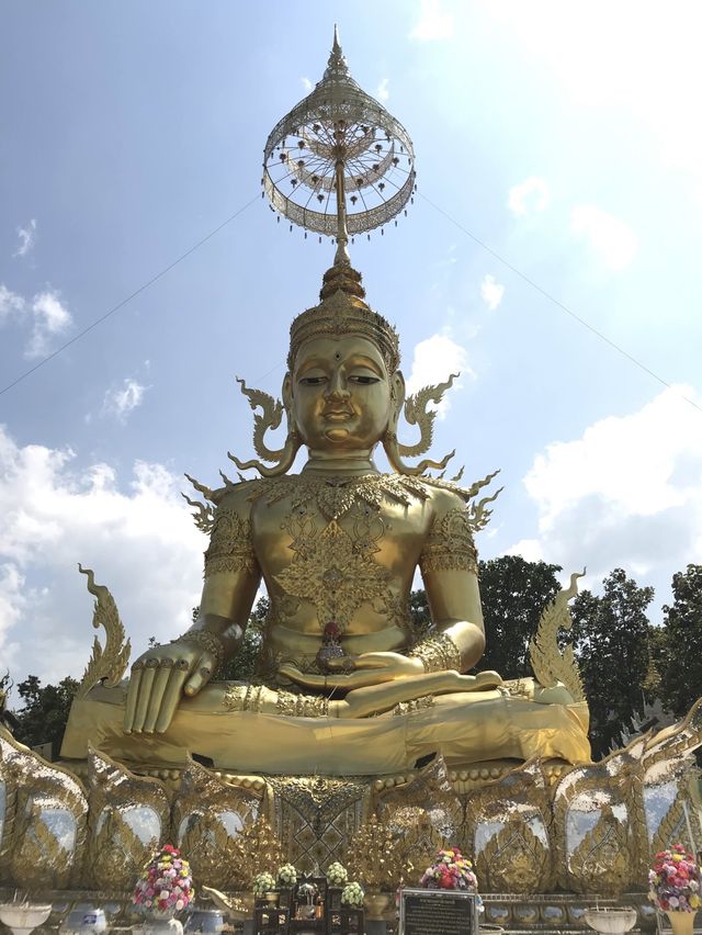 วัดพระธาตุดอยสะเก็ด