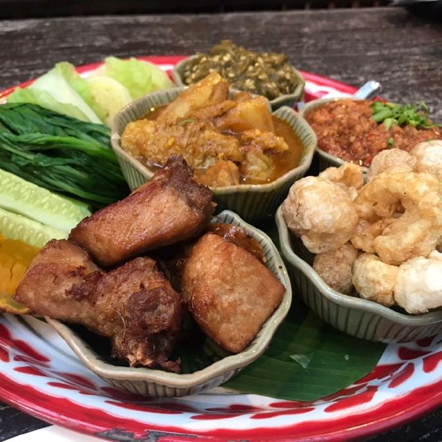 อาหารเมือง เฮือนม่วนใจ เชียงใหม่