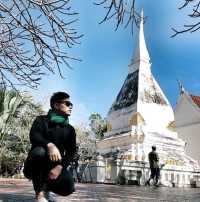 พระธาตุศรีสองรัก … 