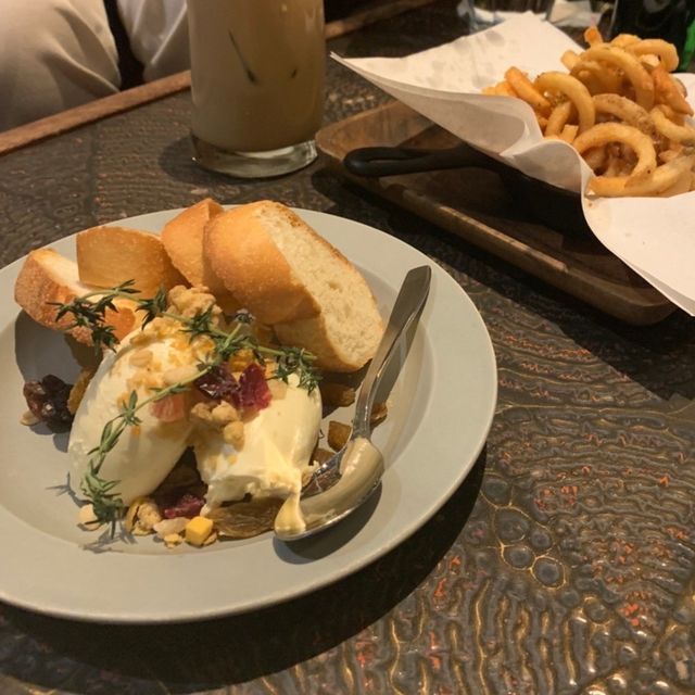 【渋谷の穴場カフェ】SUZUCAFE 神南(スズカフェ)🍮