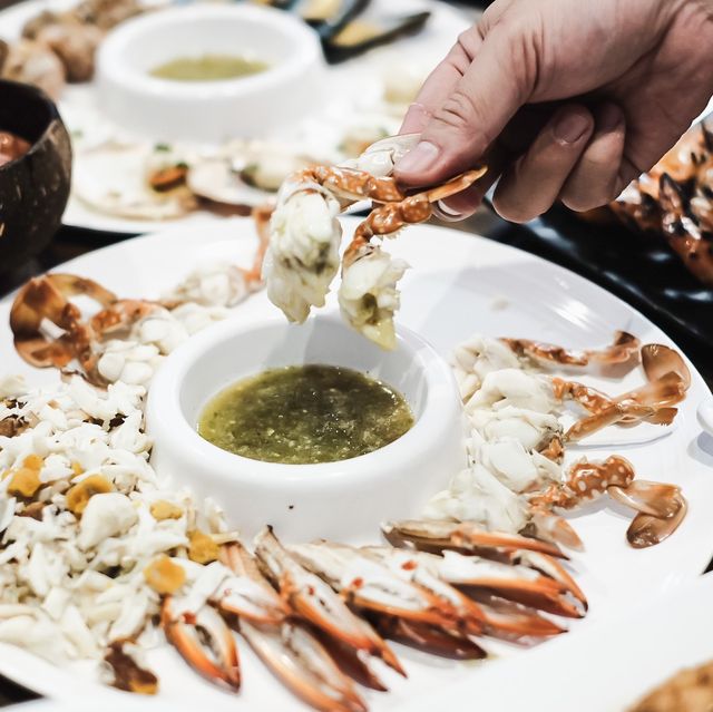 กินปูแบบฟินๆ แถมไม่ต้องแกะเอง🦀