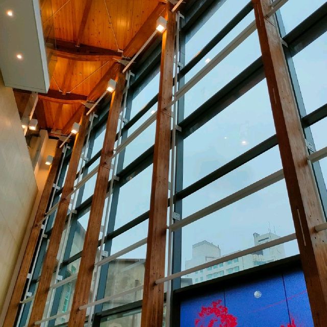 來嘉義市立美術館感受藝術饗宴