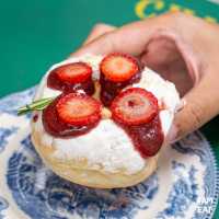 คาเฟ่โดนัทเปิดใหม่สุขุมวิท33 Charlotte Doughnuts