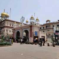 Gurudwara Sis Ganj Sahib