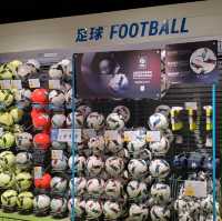 全港最大最多款式運動用品嘅Decathlon