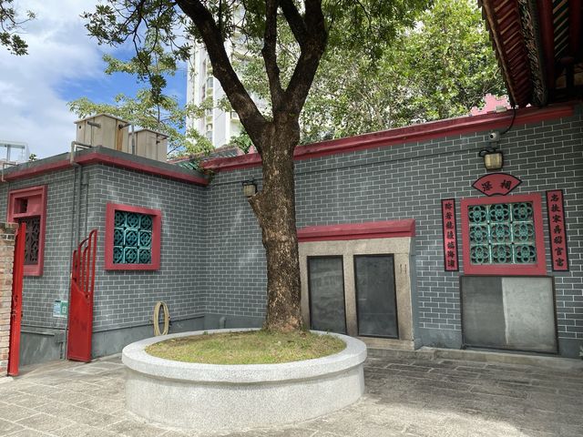 九龍城侯王廟