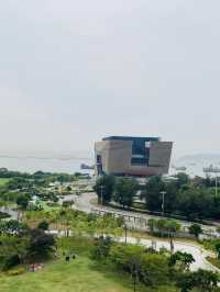 【香港博物館好去處】 M+ 視覺文化博物館｜簡約工業風打卡一流。衝擊視覺的藝術之旅