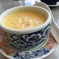 六公館，對住維港，食個早 lunch