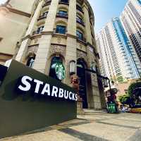คาเฟ่สไตล์อังกฤษ ที่ Starbucks Davis สุขุมวิท24 ☕
