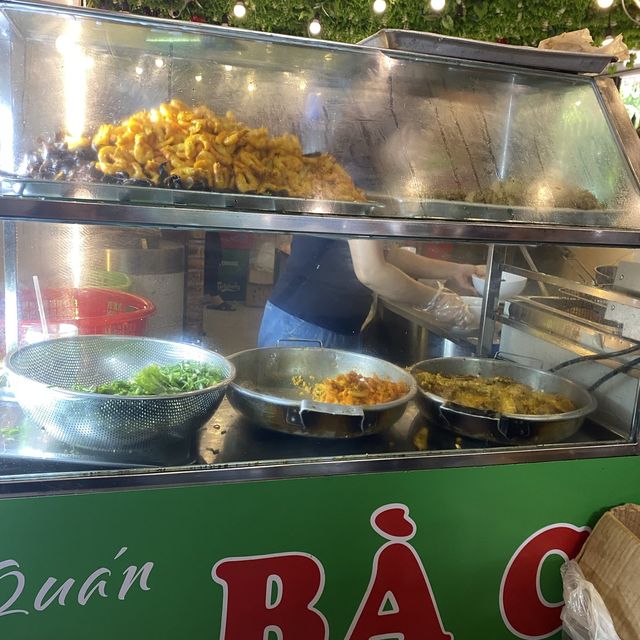 Bánh đa cua Bà Cụ 