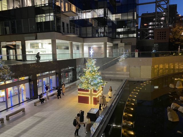 新梅田シティのクリスマスイルミネーション