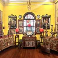 คฤหาสน์เปอรานากัน Pinang Peranakan Mansion