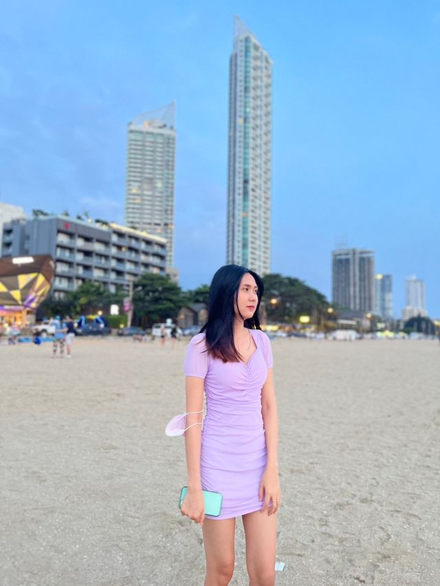 ริมหาดจอมเทียนพัทยา 🌊