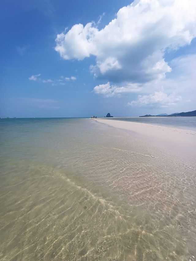 Indonesia Travel: Bali Surfing Adventure