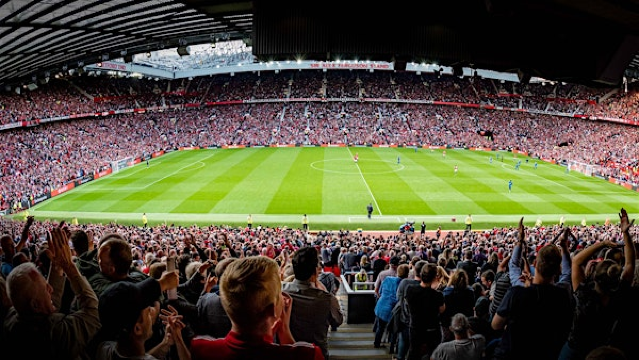 Manchester United FC v Liverpool FC - VIP Hospitality Tickets | Old Trafford