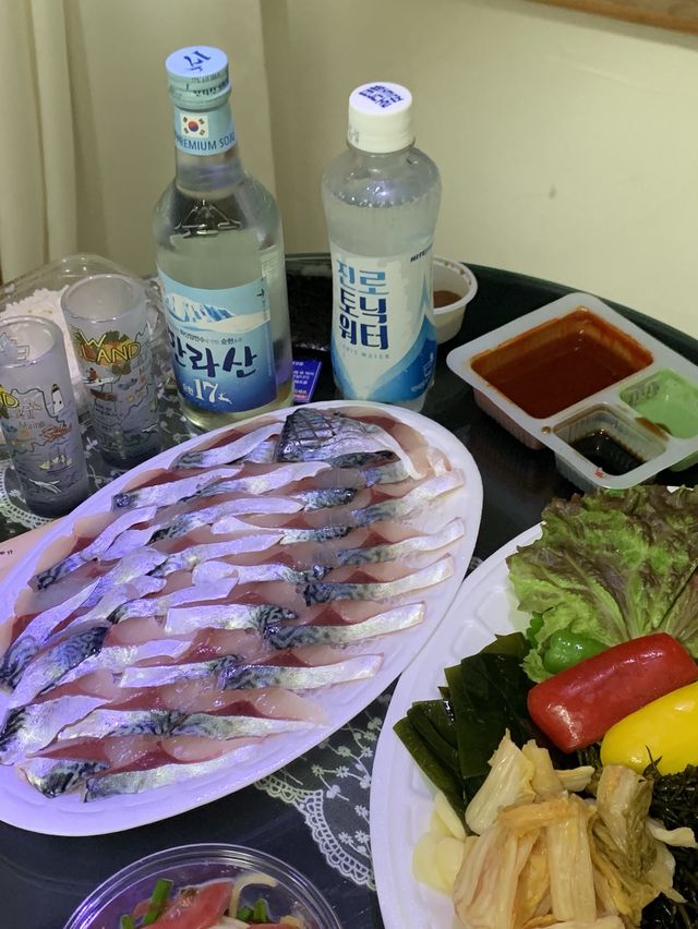 고등어회의 끝판왕! 청파식당횟집
