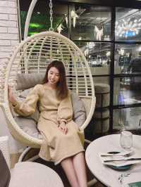 Oasis Bar & Grill (尖沙咀)