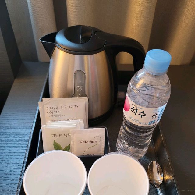 초록숲을 보며 힐링 호캉스