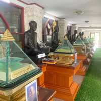 วัดอโศการาม ฝั่งโบสถ์ขาวและรอบนอก