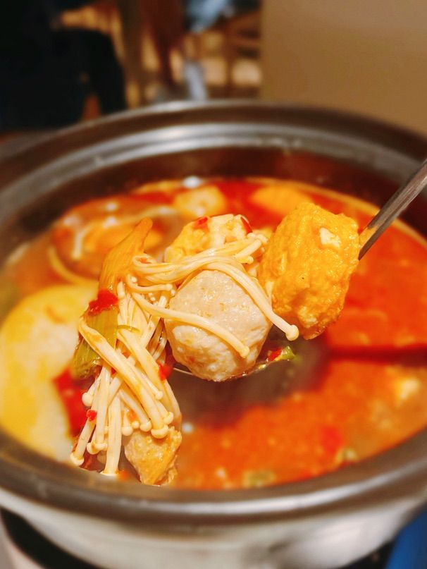 $128免加一任食雞煲🦑
