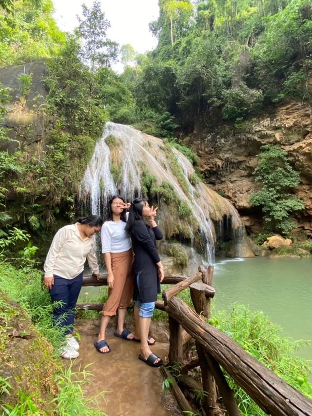 🌳ชุ่มฉ่ำกับธรรมชาติ น้ำตกก้อหลวง ณ ลำพูน🐠