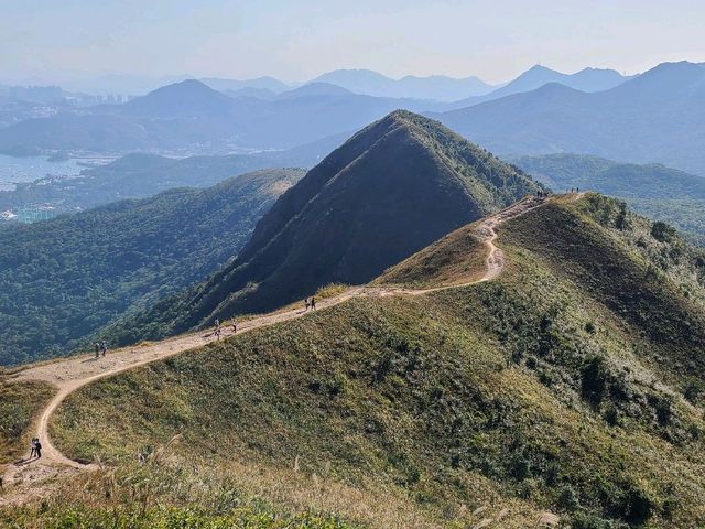 一見愛上~彎曲山⛰️