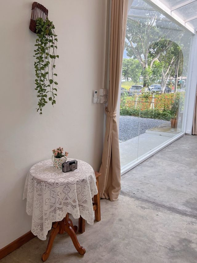 Jutsonrayn.Cafe : จุดซ่อนเร้นคาเฟ่