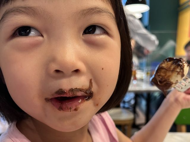 親子餐廳感覺嘅Pizza Express