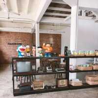 นานนม คาเฟ่นมใหม่