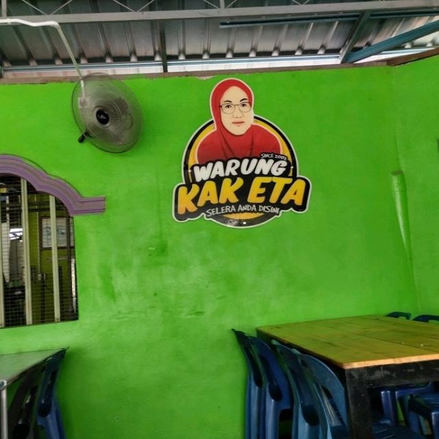 warung kak ita.. best lunch at Kuala Perlis 