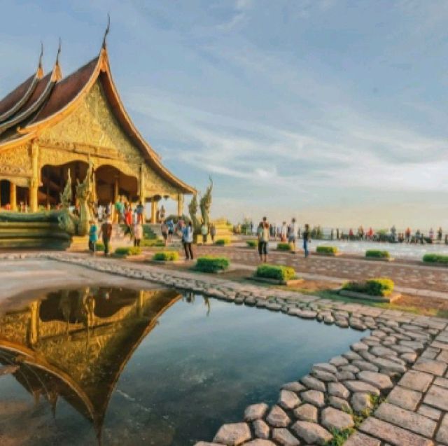 วัดสิรินธรวรารามภูพร้าว จ.อุบลราชธานี
