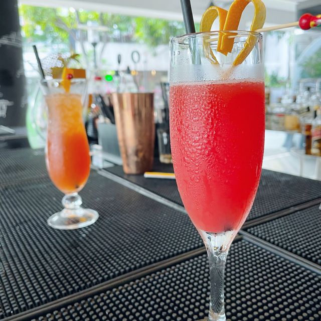 Cool Cocktails at M Social