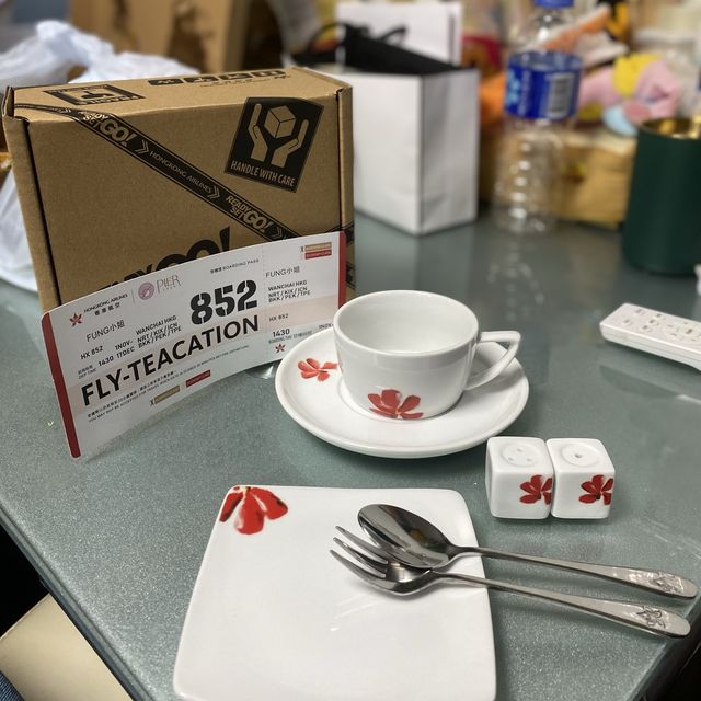 Fly-Teacation 🫖🍴 🧳