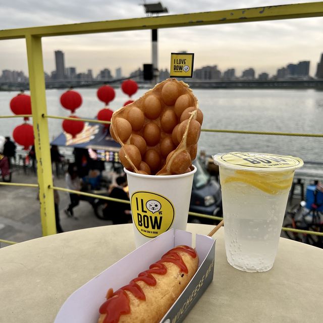 【台北 大稻埕碼頭】欣賞河岸日落 | 貨櫃市集美食