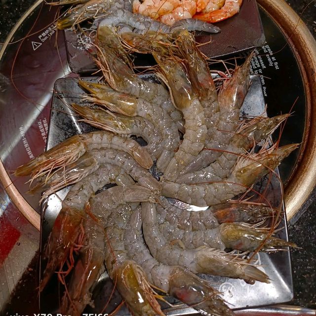 【新莊吃到飽】小蒙牛頂級麻辣養生鍋