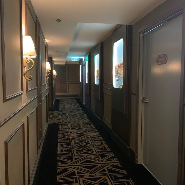 📍曼谷2022新酒店。The Coach Boutique Hotel Sukhumvit 14。