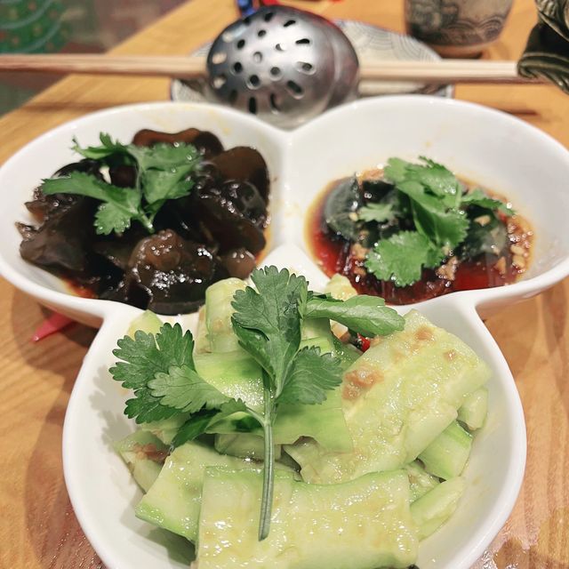 超級麻辣嘅成都火鍋，辣到噴火🥹鳳王府🫰🏻🥘